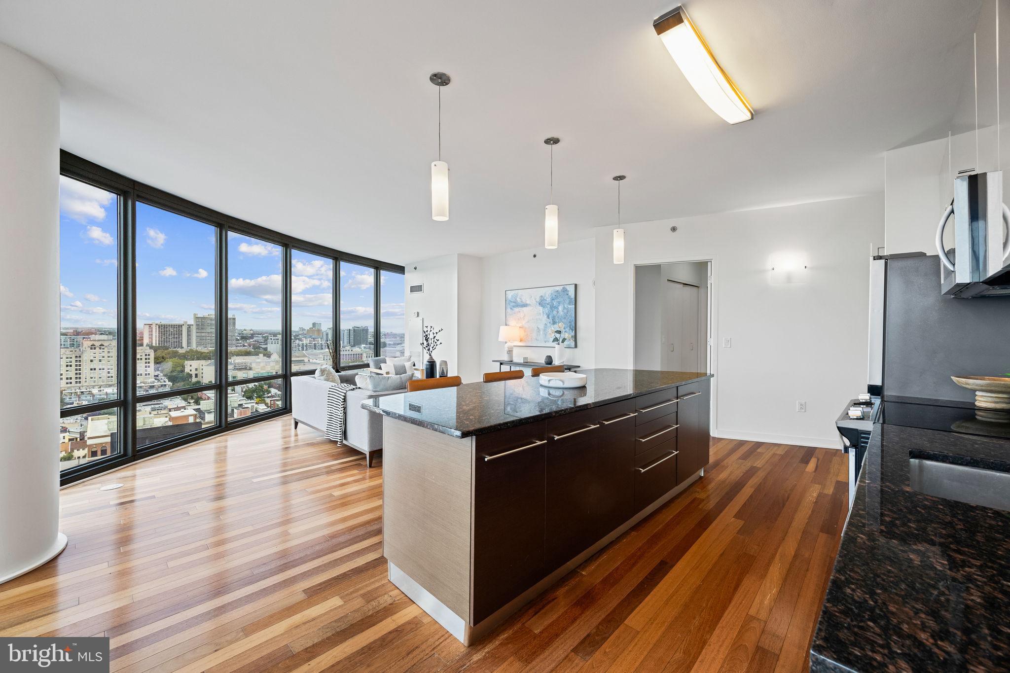 2101 MARKET STREET 1902