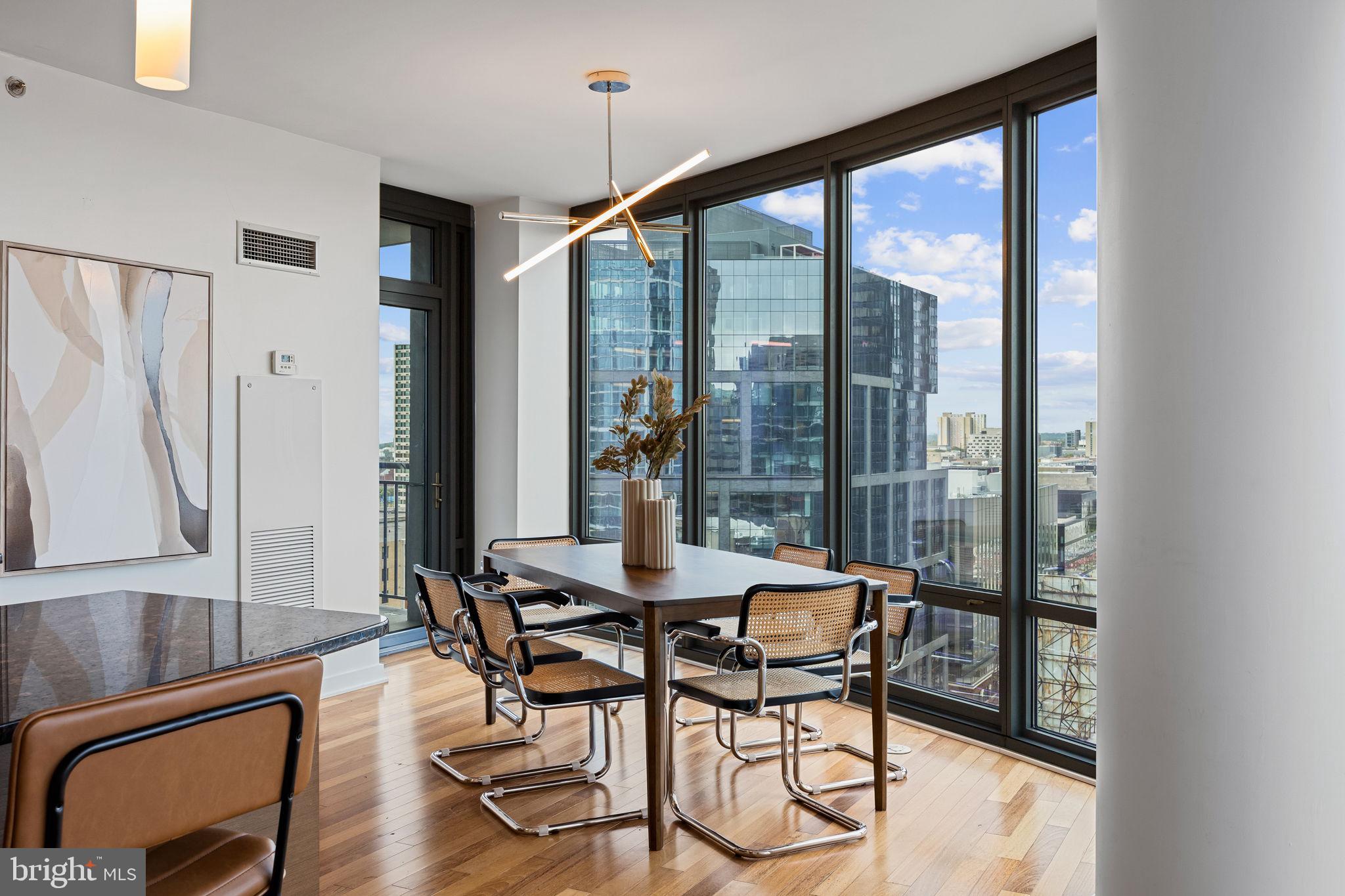 2101 MARKET STREET 1902