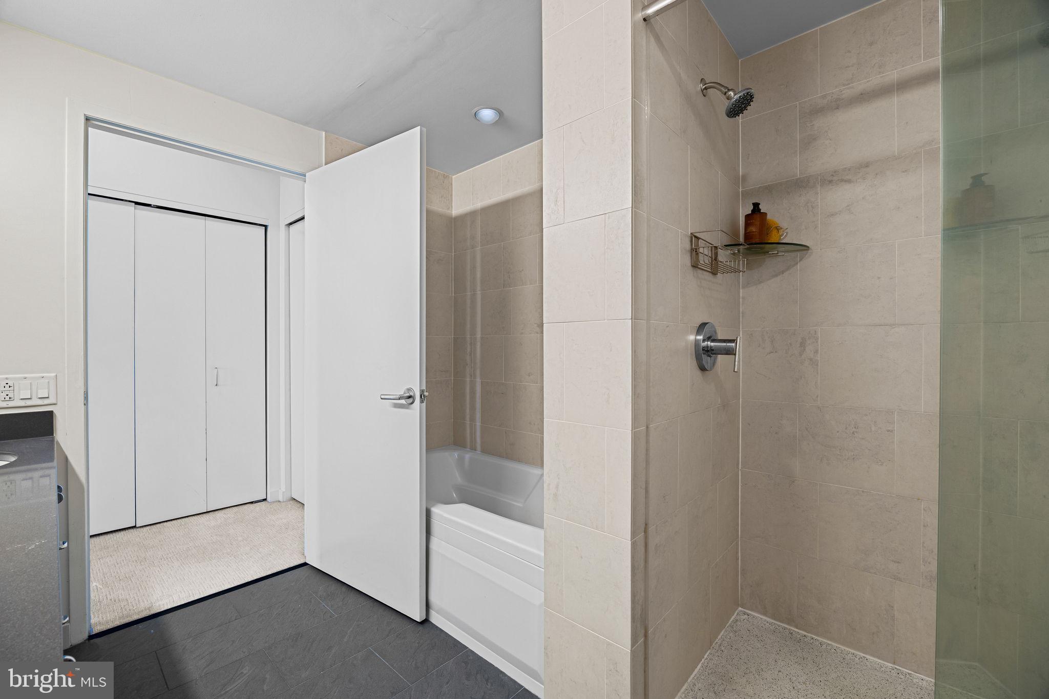 2101 MARKET STREET 1902