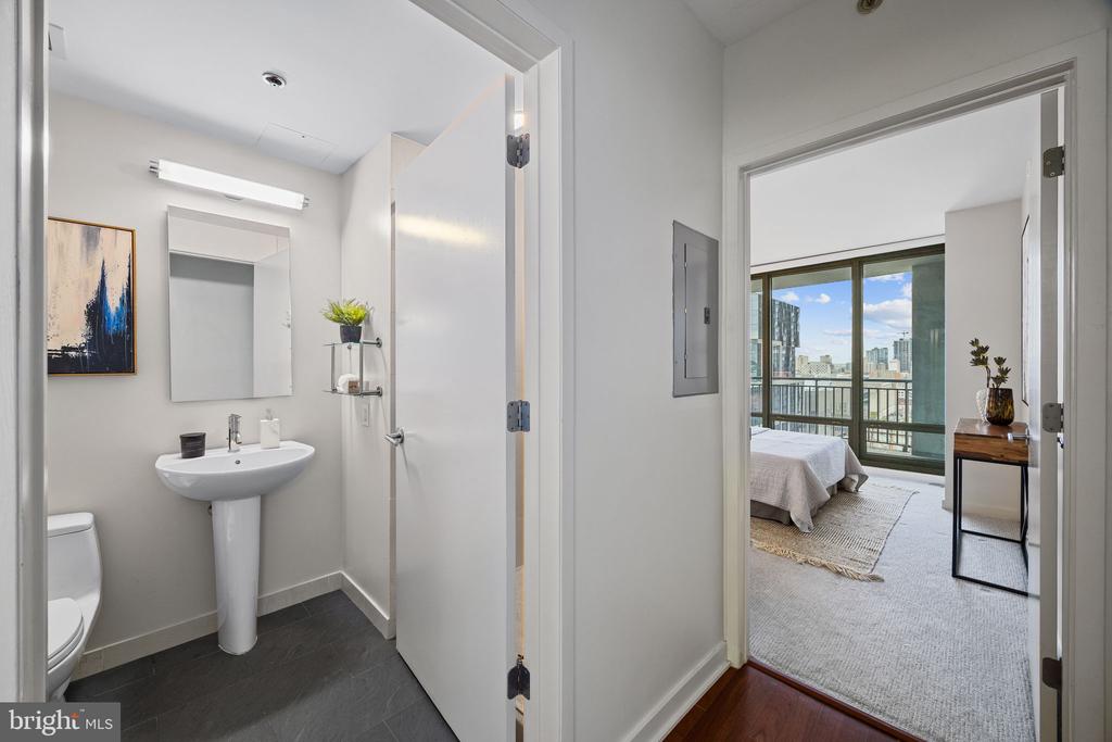2101 MARKET STREET 1902