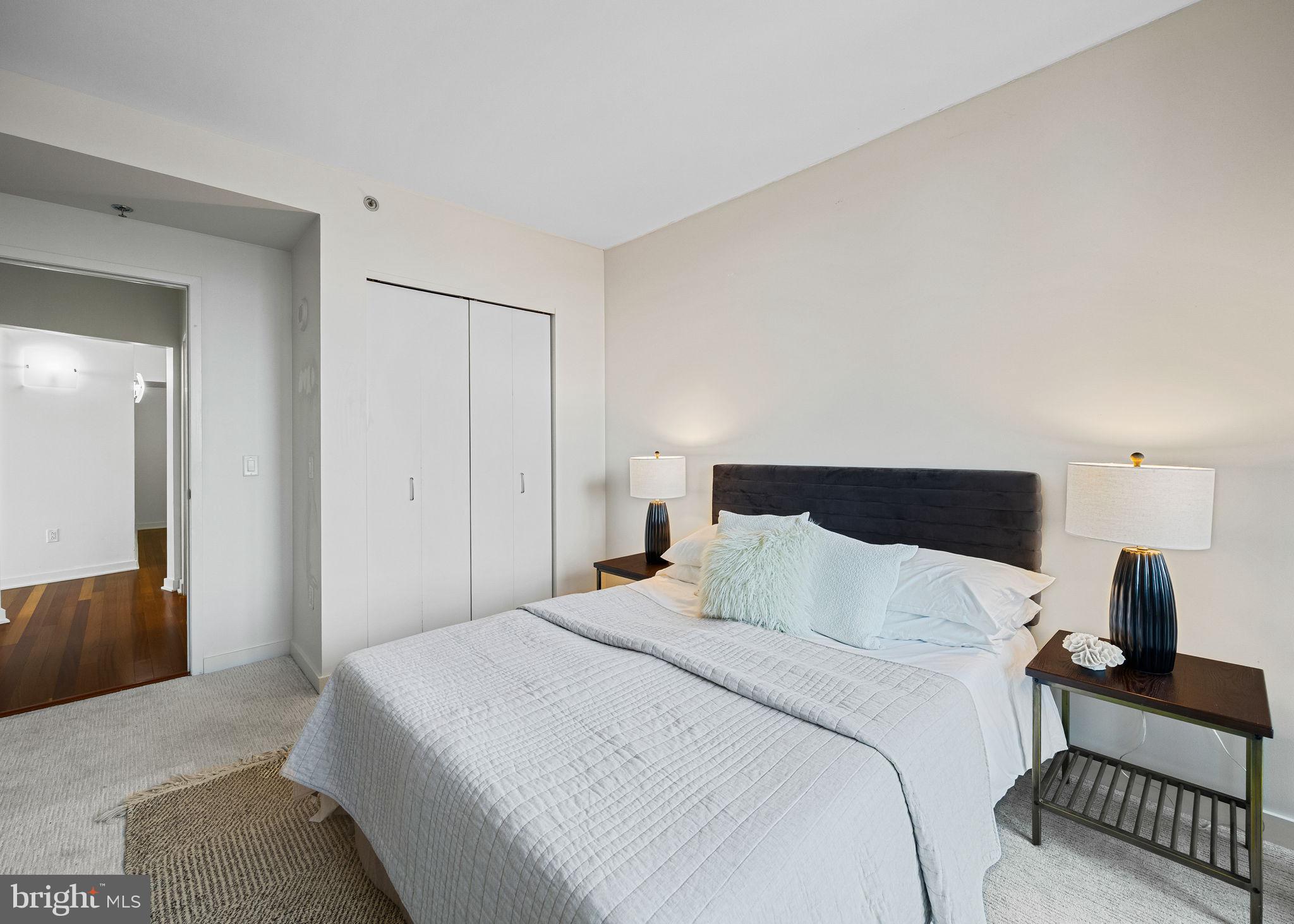 2101 MARKET STREET 1902