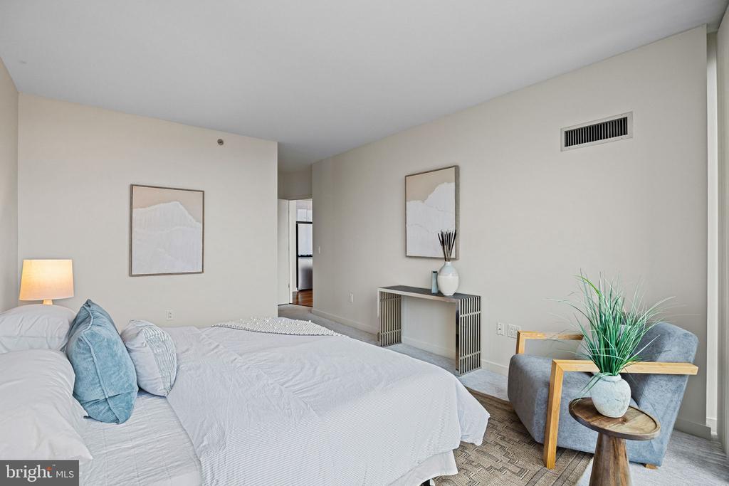 2101 MARKET STREET 1902