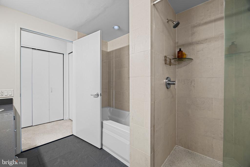 2101 MARKET STREET 1902