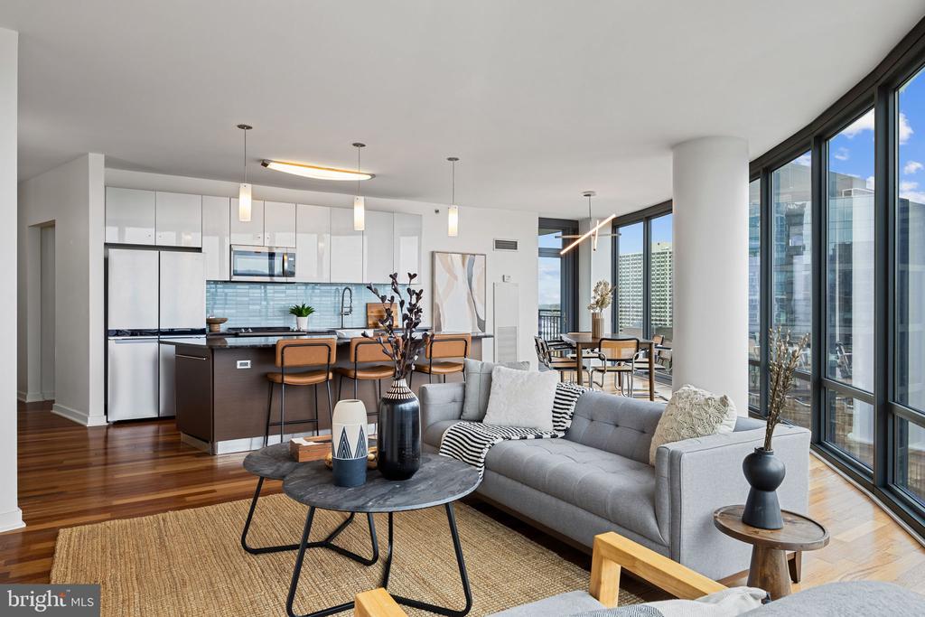 2101 MARKET STREET 1902