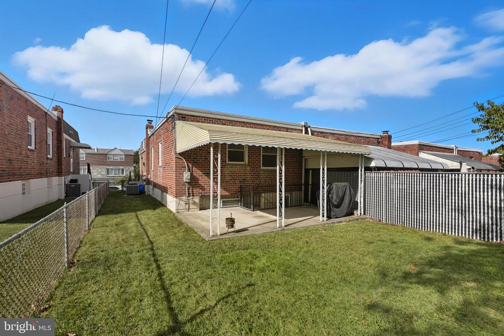 536 WARTMAN STREET