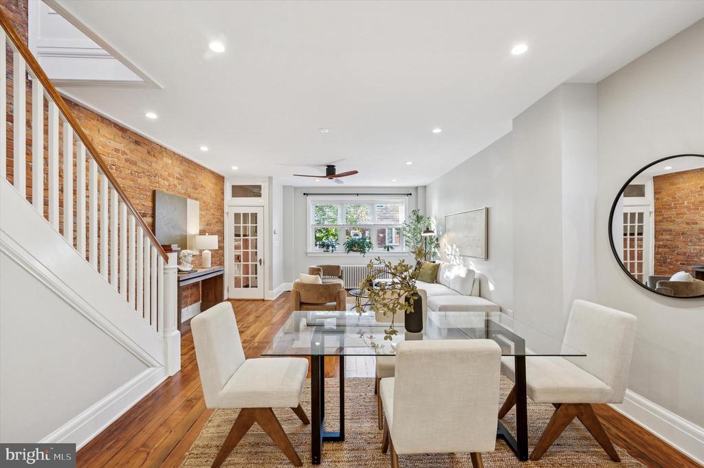 1927 S 12TH STREET