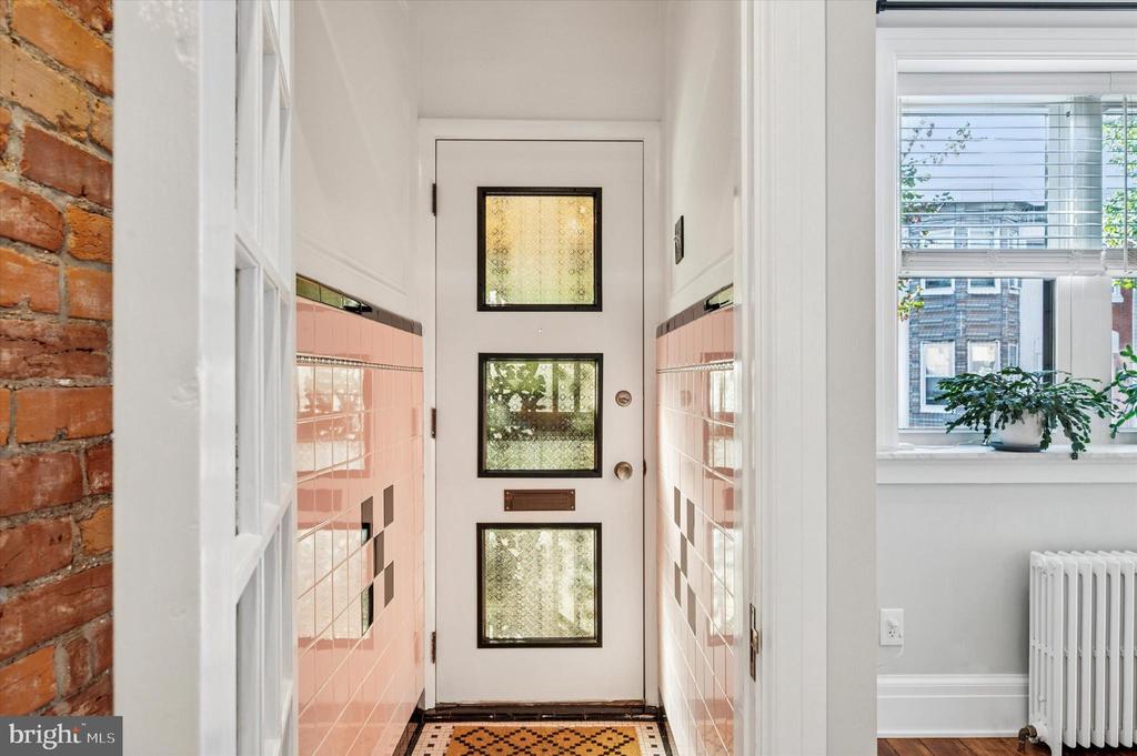1927 S 12TH STREET