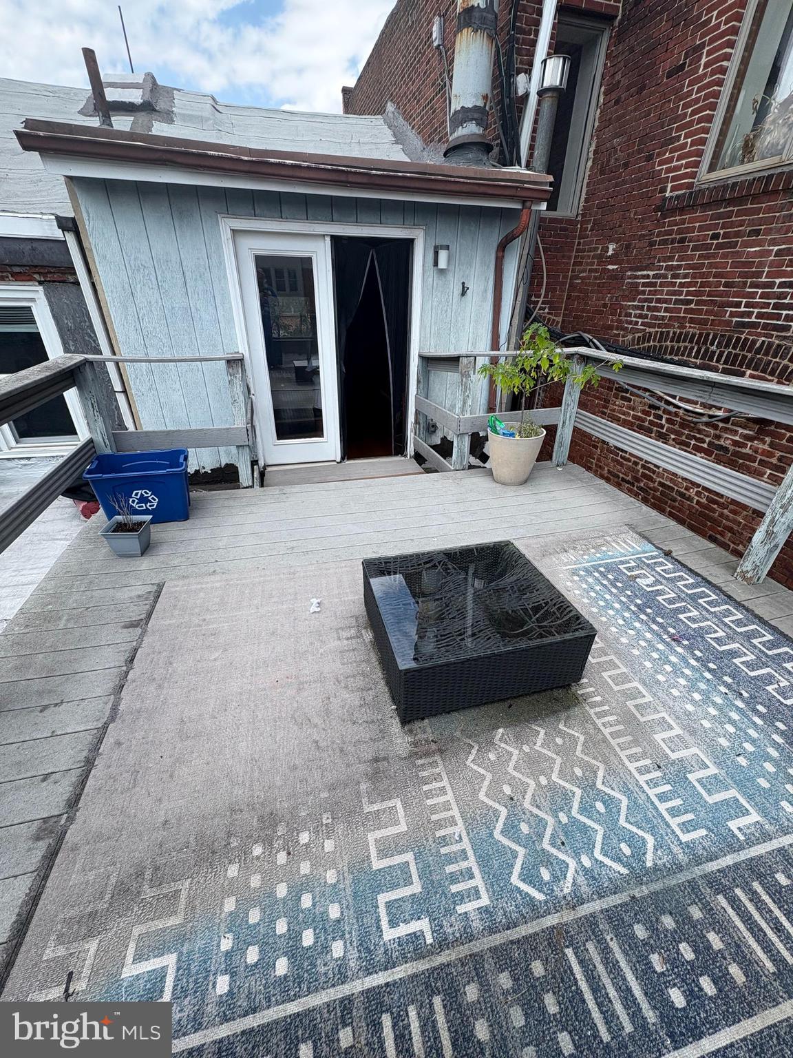 728 SOUTH STREET APT A