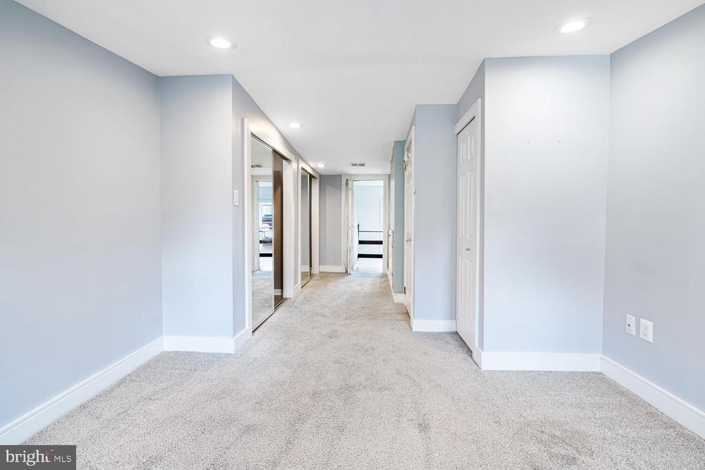 126 GREENWICH STREET