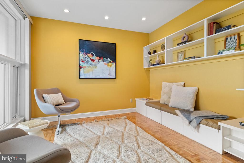 812 LOMBARD STREET 31