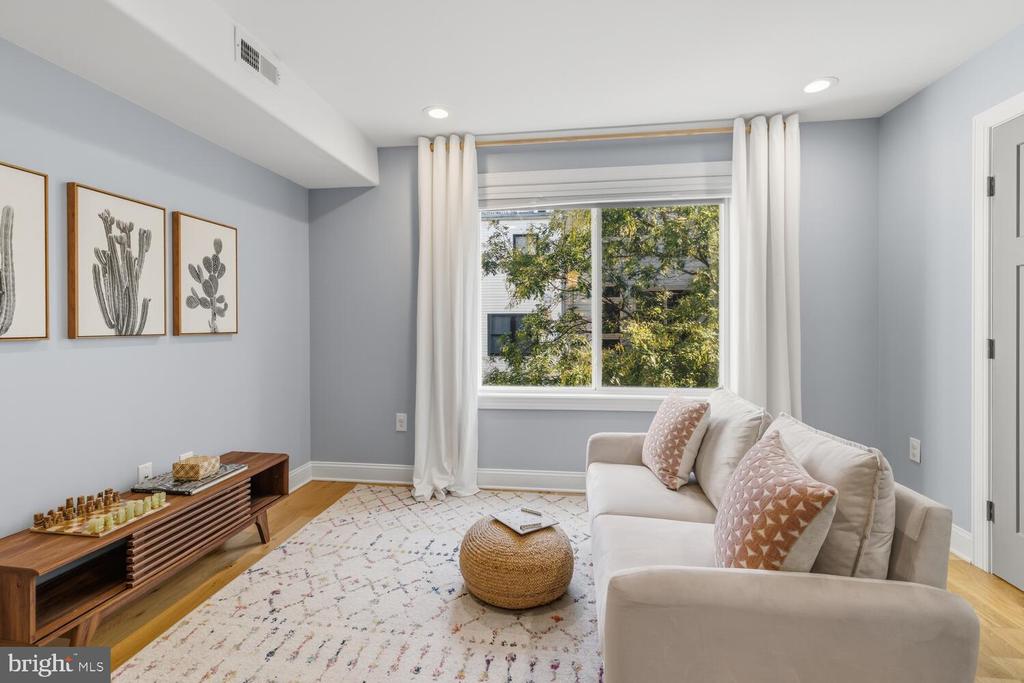 753 N UBER STREET 3