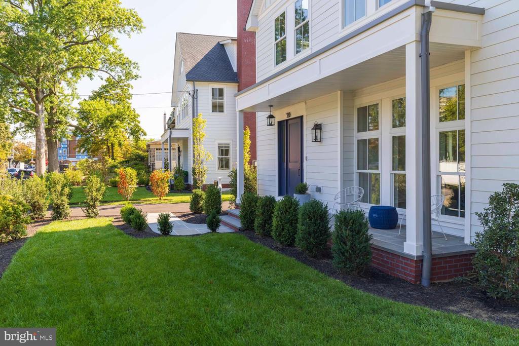 14 PELHAM ROAD