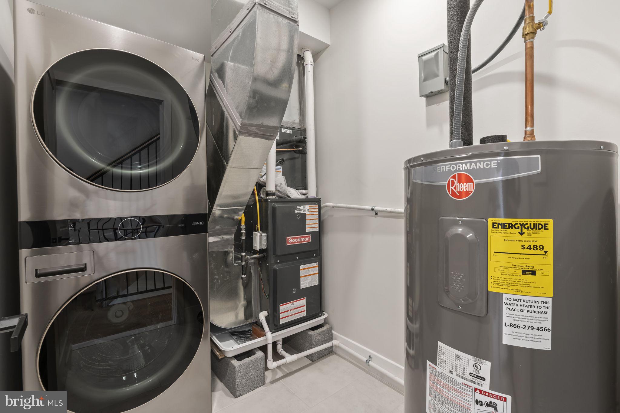 2056 PEMBERTON STREET