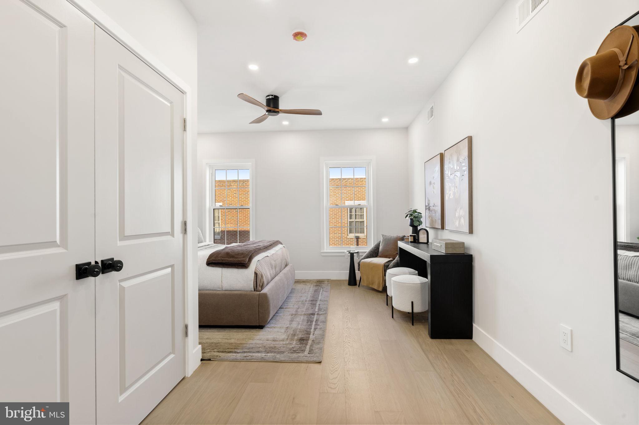 2056 PEMBERTON STREET