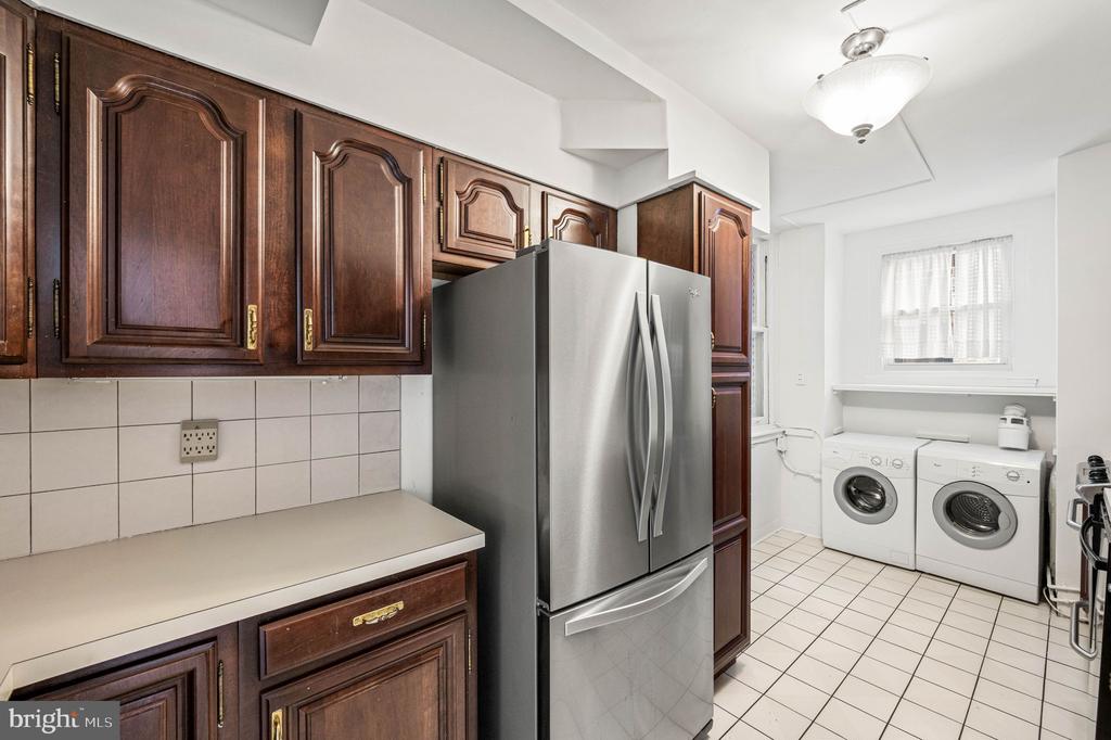1901 WALNUT STREET Unit: 17F
