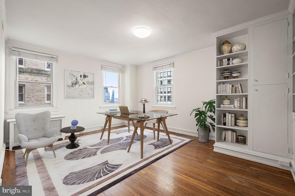 1901 WALNUT STREET Unit: 17F