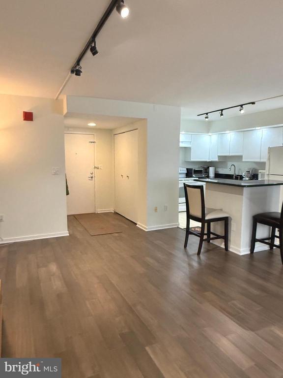 200 LOMBARD STREET 625