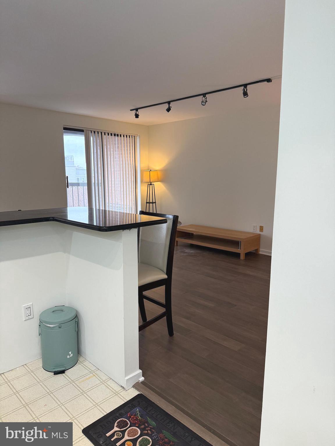 200 LOMBARD STREET 625