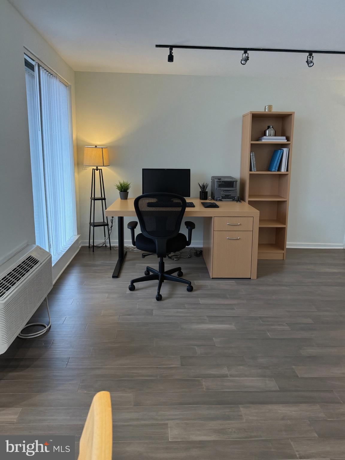 200 LOMBARD STREET 625