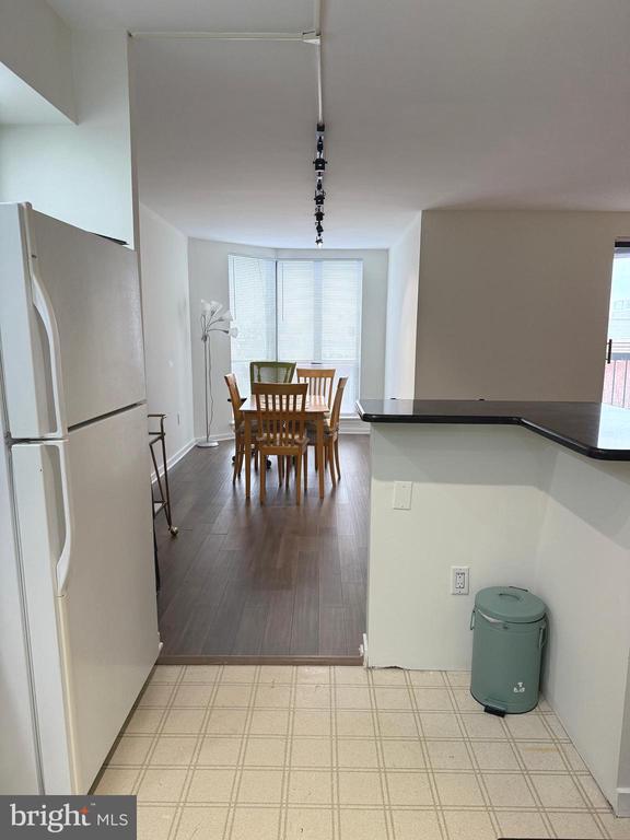 200 LOMBARD STREET 625