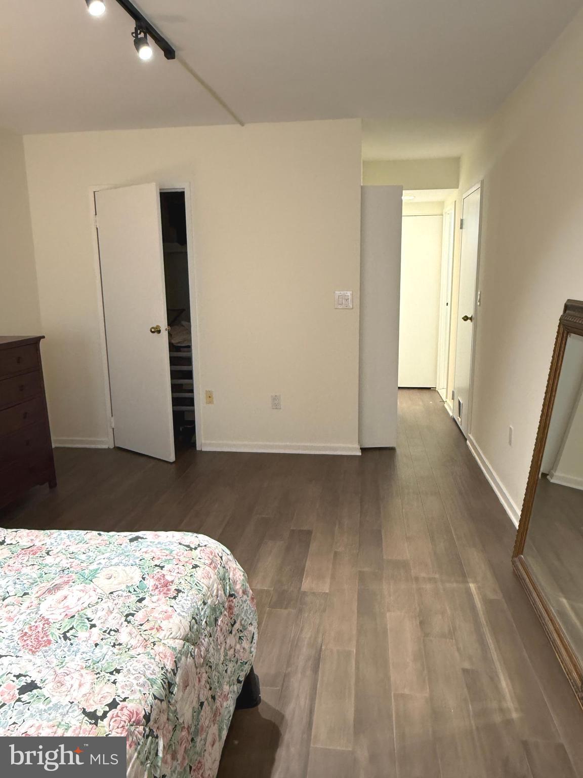 200 LOMBARD STREET 625