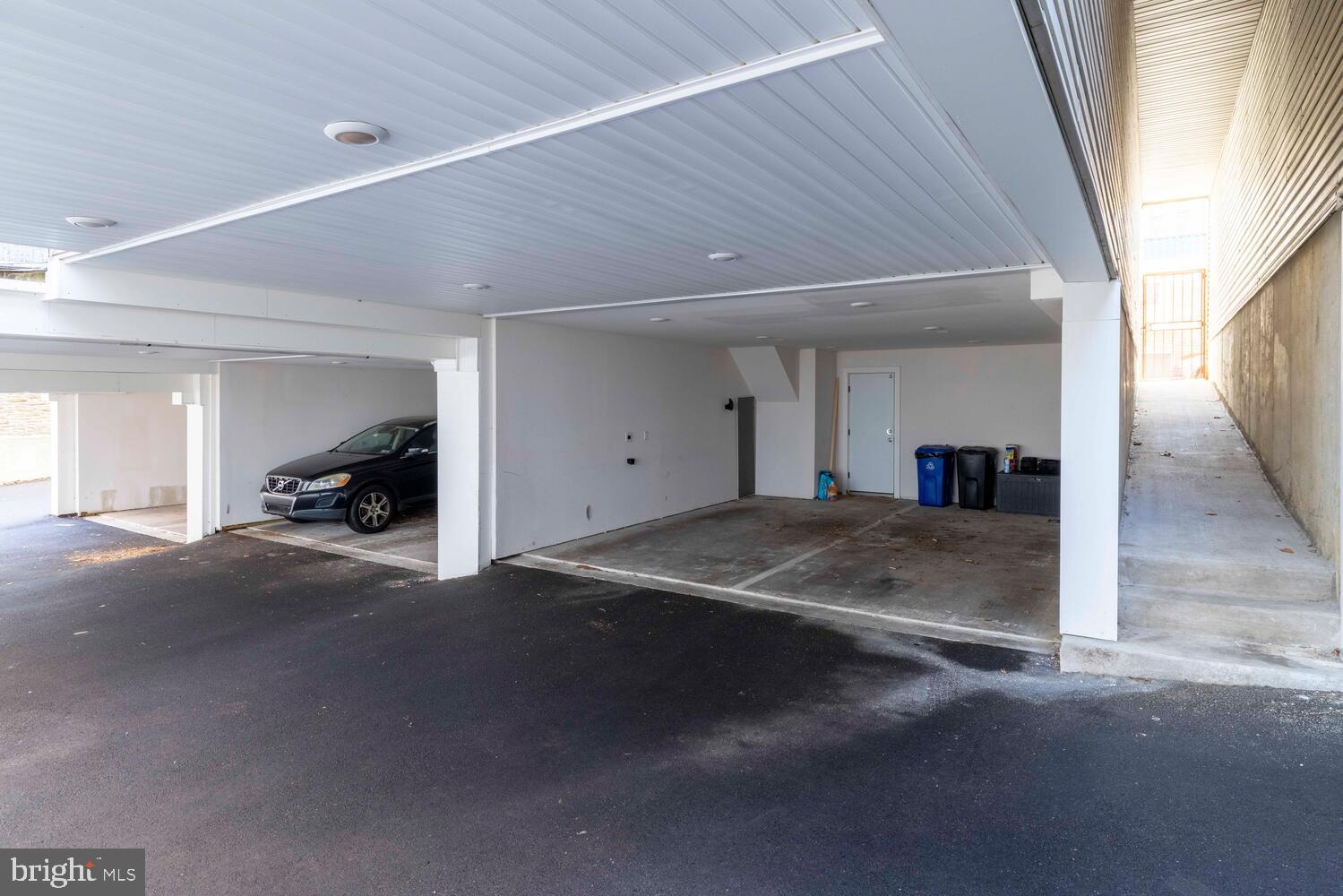 23 E DURHAM STREET C2