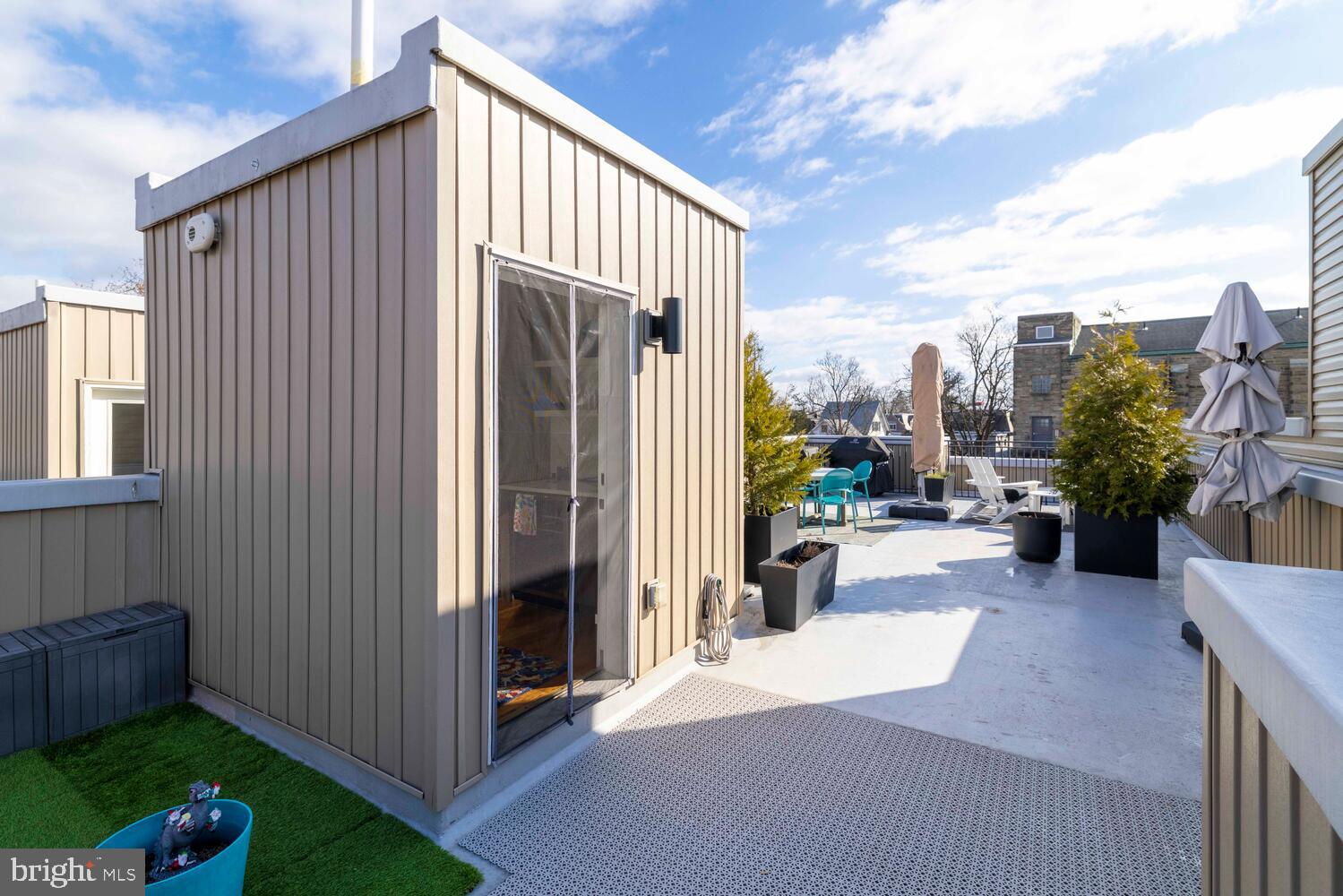 23 E DURHAM STREET C2