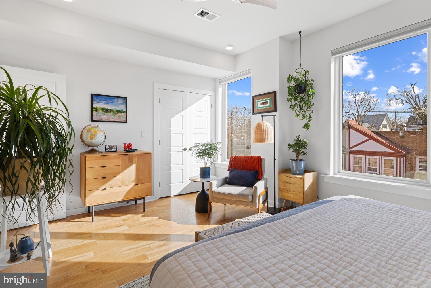 23 E DURHAM STREET C2