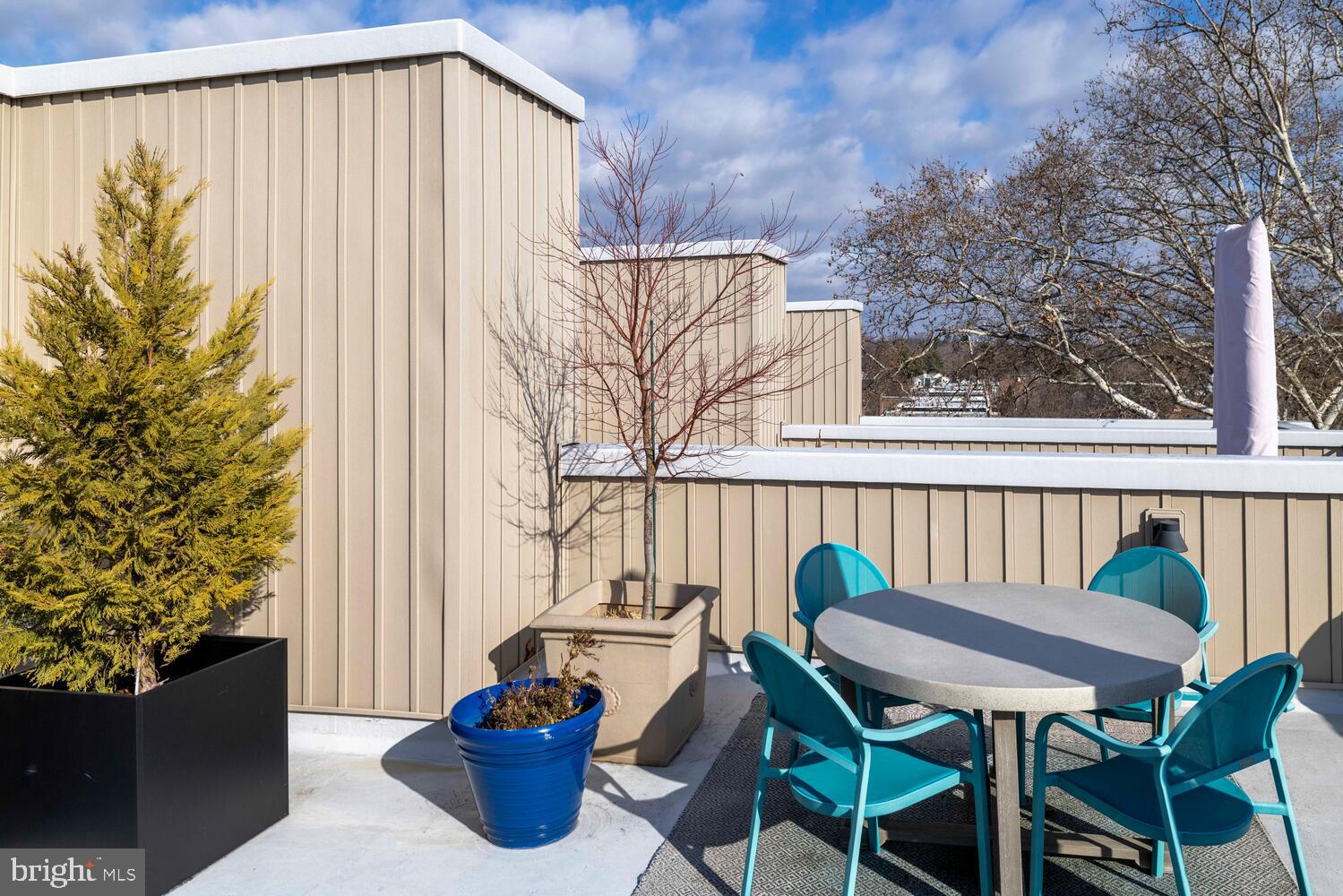 23 E DURHAM STREET C2