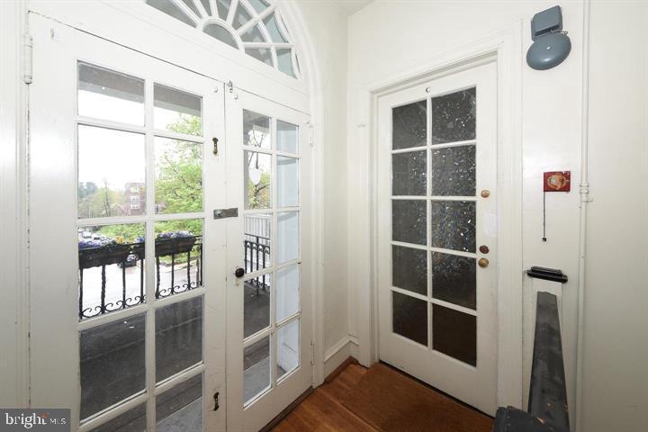 427 W SEDGWICK STREET C