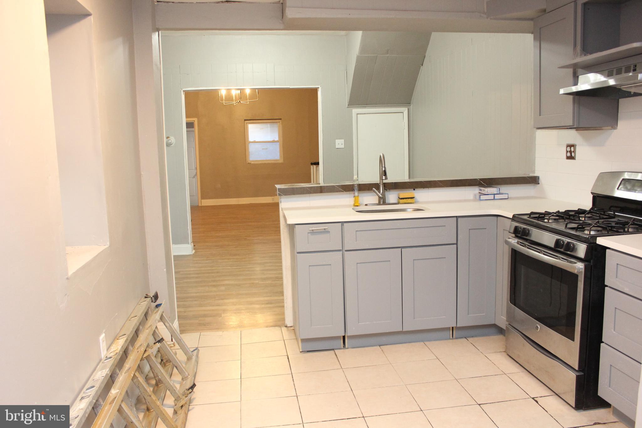 2032 S 66TH STREET