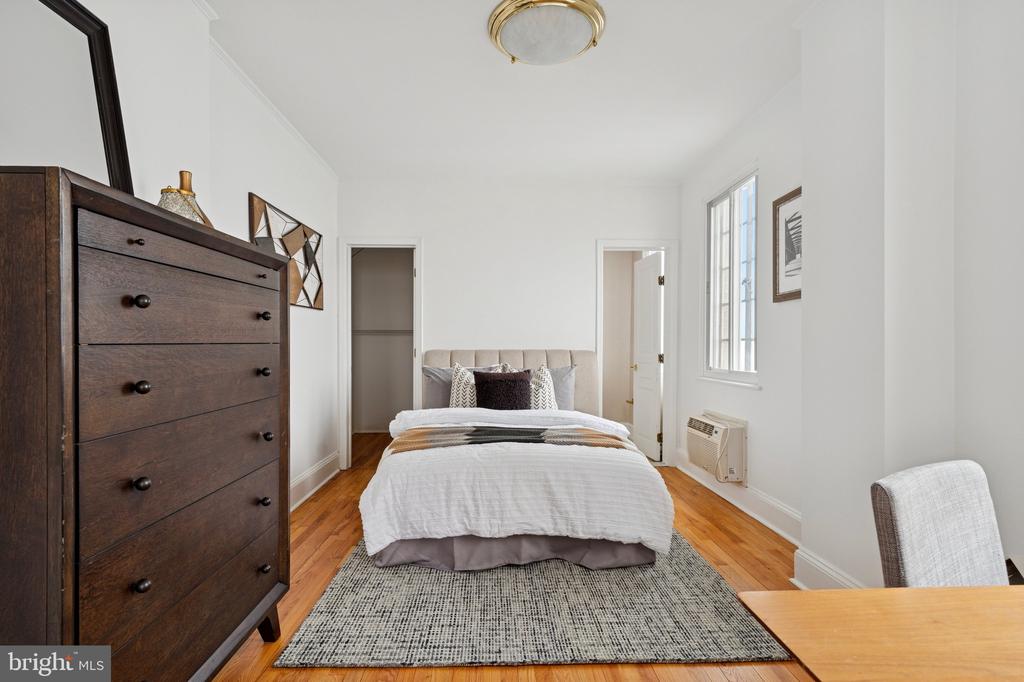 1512 SPRUCE STREET 2504