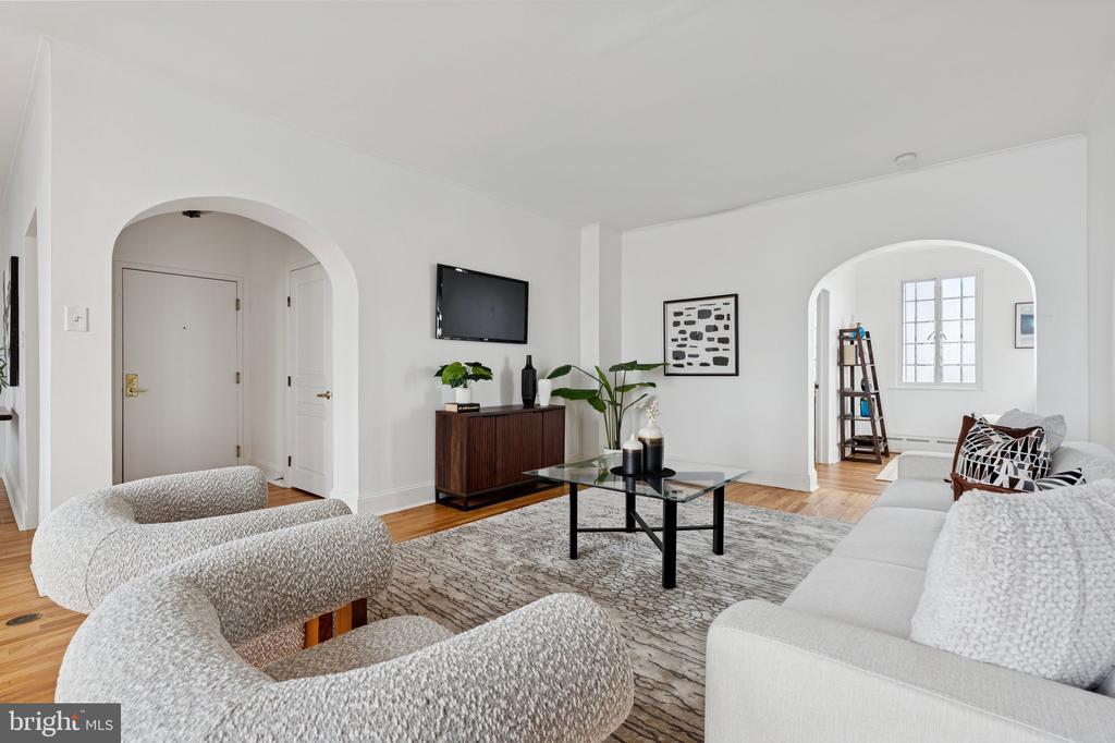 1512 SPRUCE STREET 2504