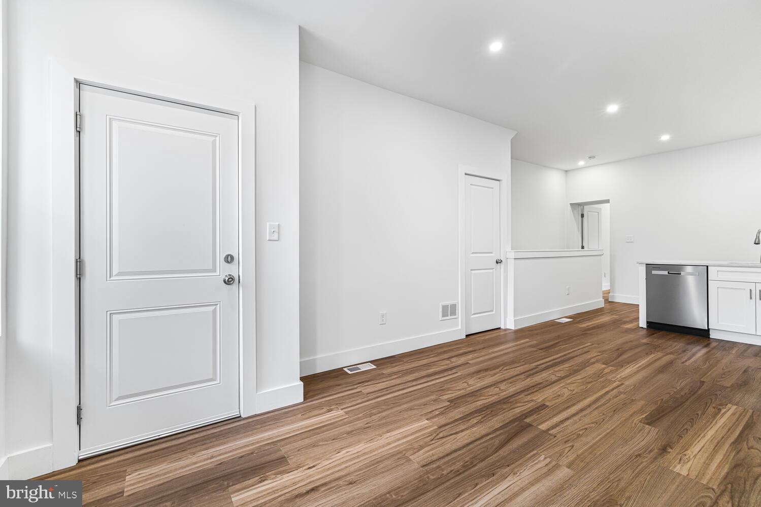 1830 CATHARINE STREET