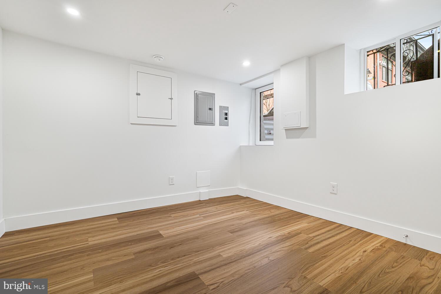 1830 CATHARINE STREET