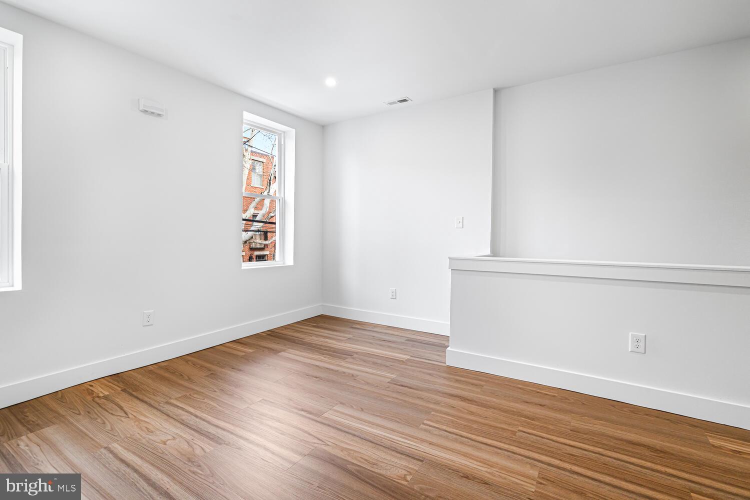 1830 CATHARINE STREET