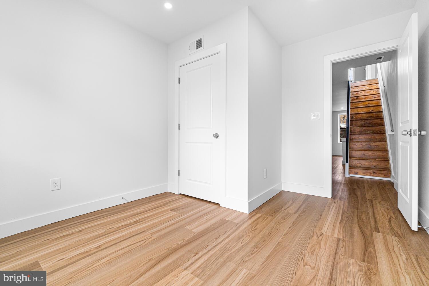 1830 CATHARINE STREET