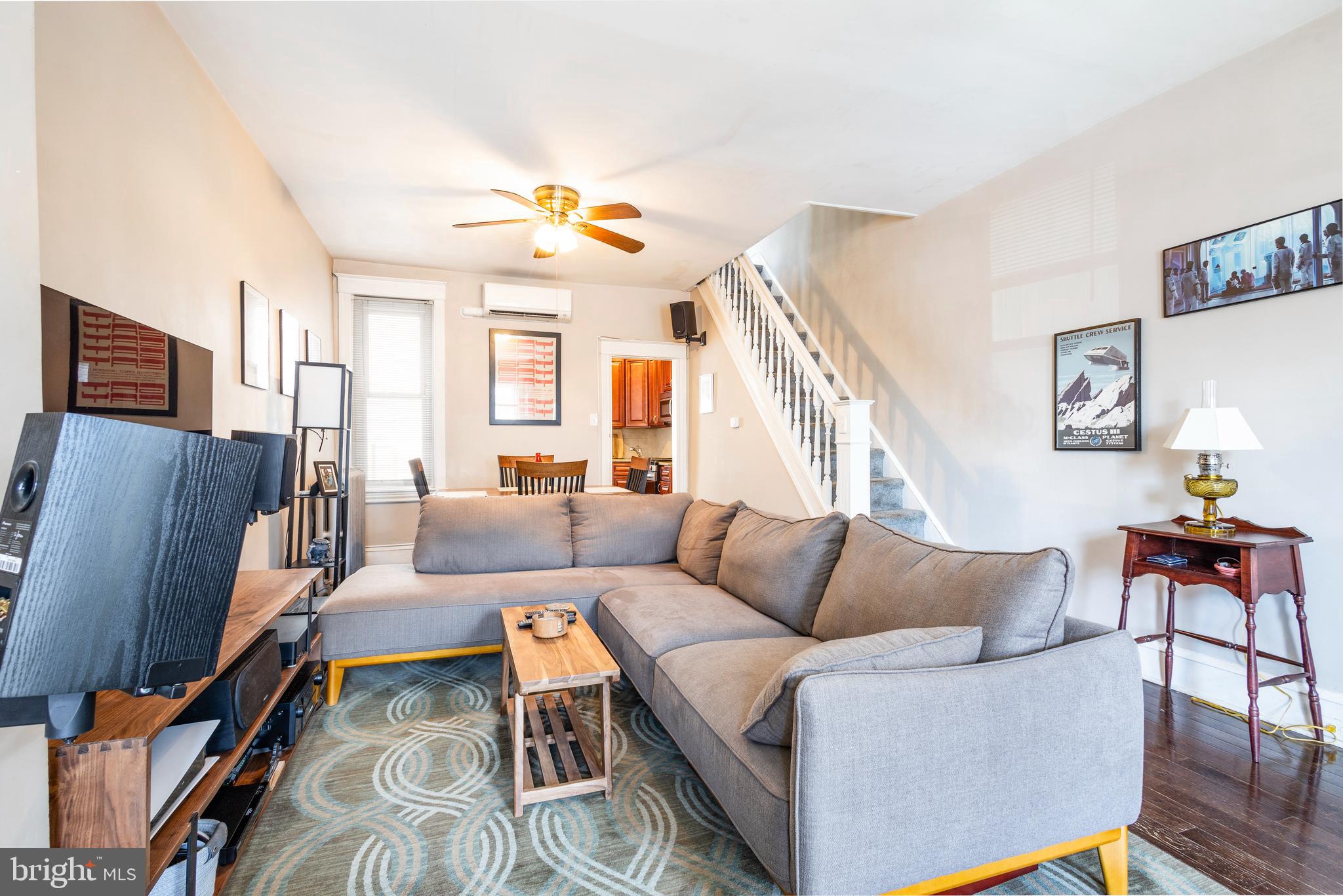 2632 E VENANGO STREET