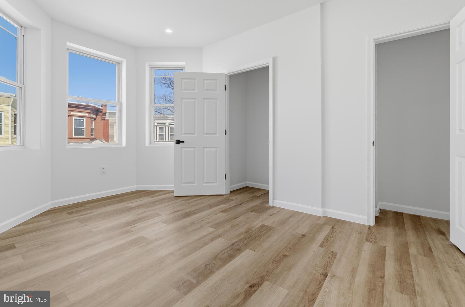 5722 HADFIELD STREET