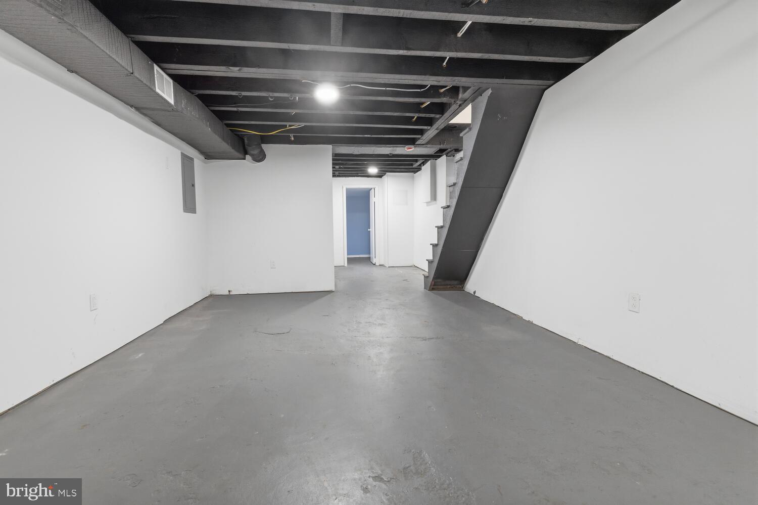 5722 HADFIELD STREET