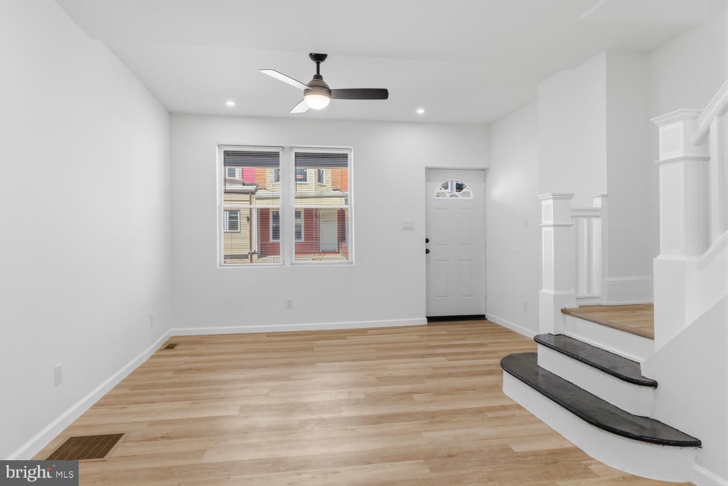 5722 HADFIELD STREET