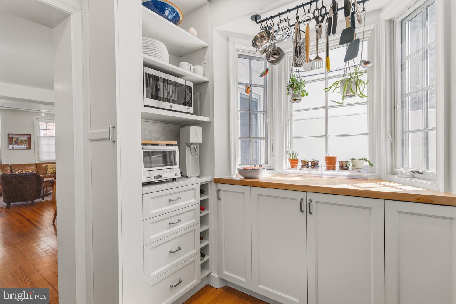 804-6 LOMBARD STREET