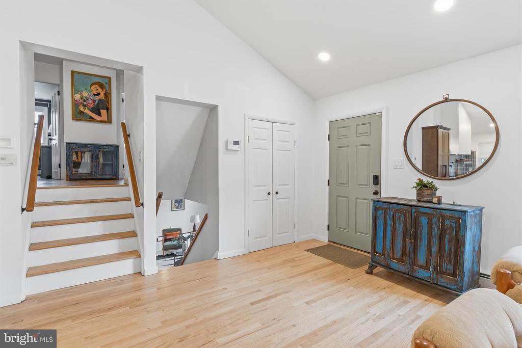 323 E GOWEN AVENUE