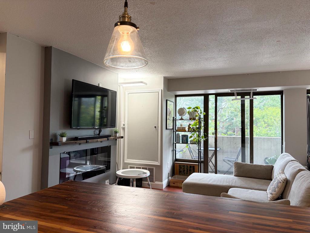 2001 HAMILTON STREET Unit: 429