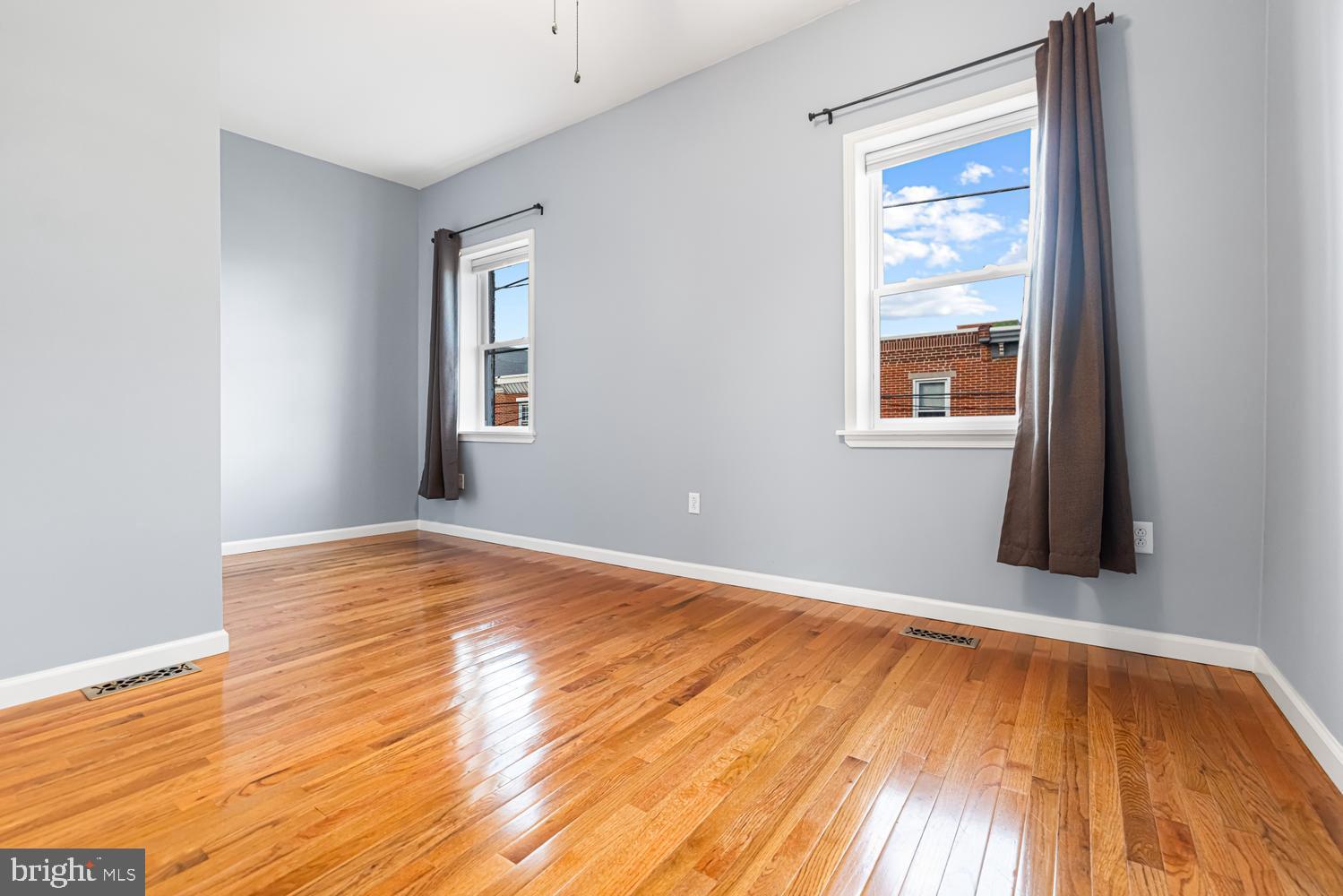 2344 E BOSTON