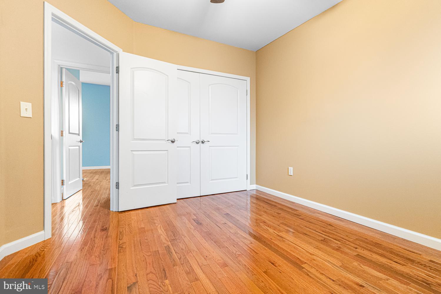 2344 E BOSTON