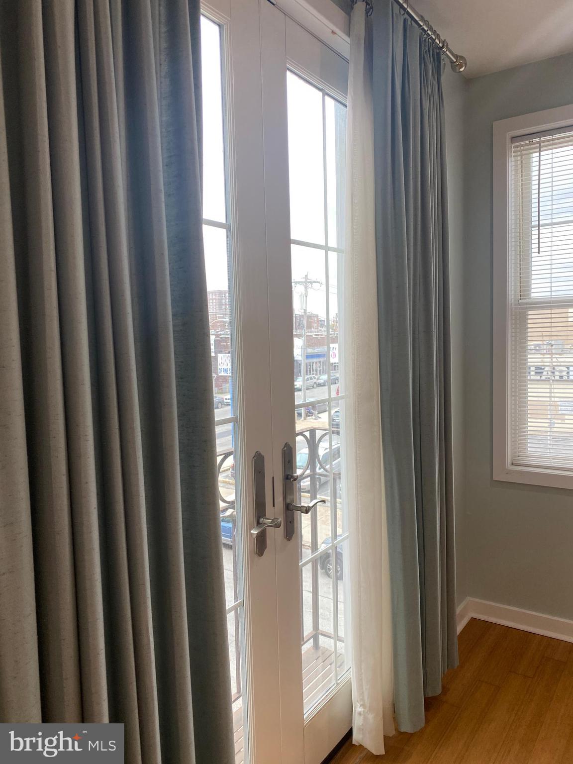 4742 PINE STREET 202