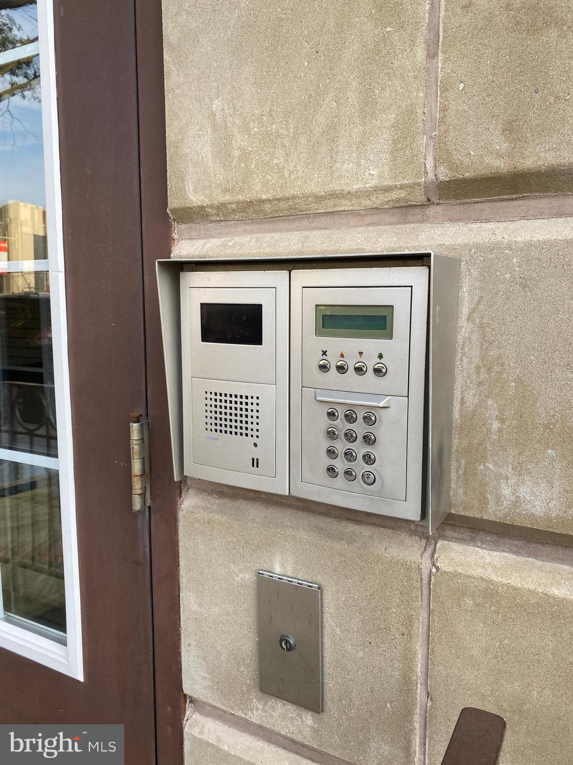 4742 PINE STREET 202