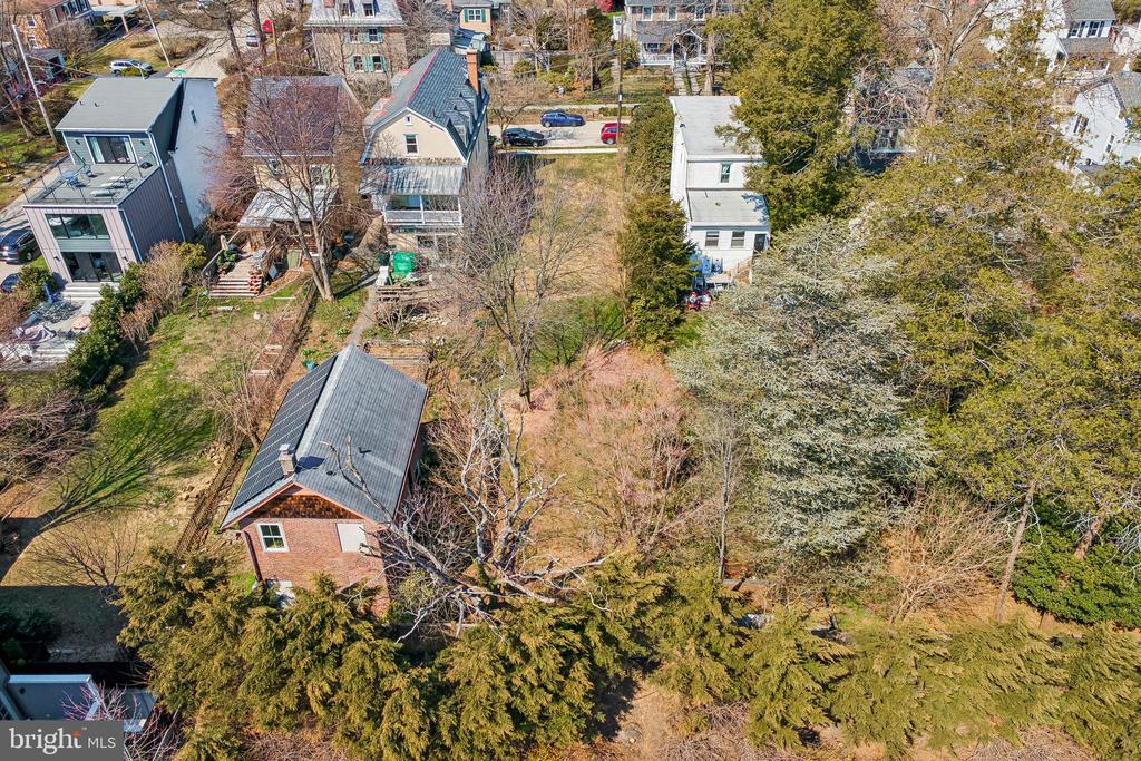 42 W SOUTHAMPTON AVENUE