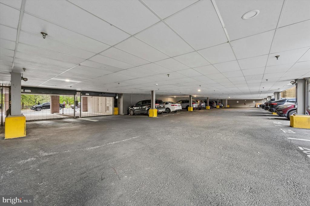 934-950 N 3RD STREET 202